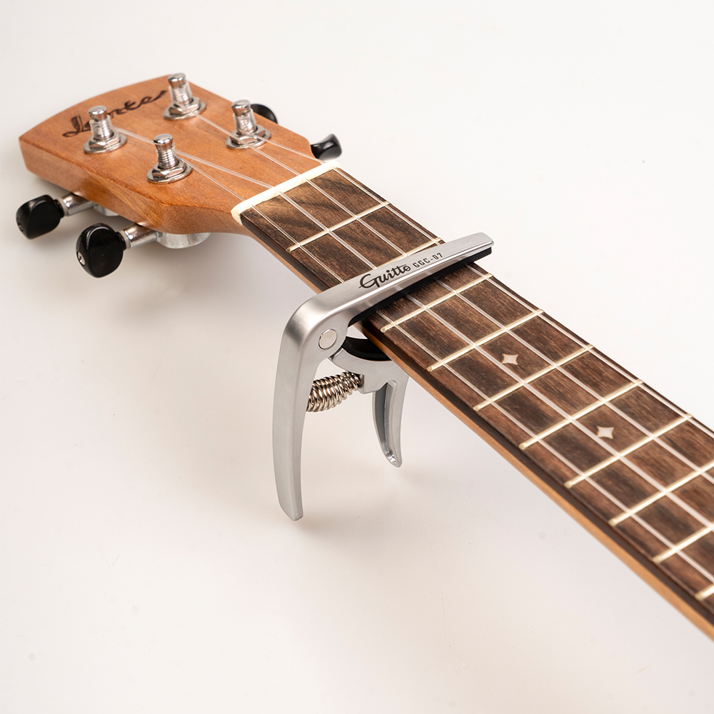 GUITTO GGC-07 Ukulele Capo Qui – Diy Guitar Electronics recenzja i cena